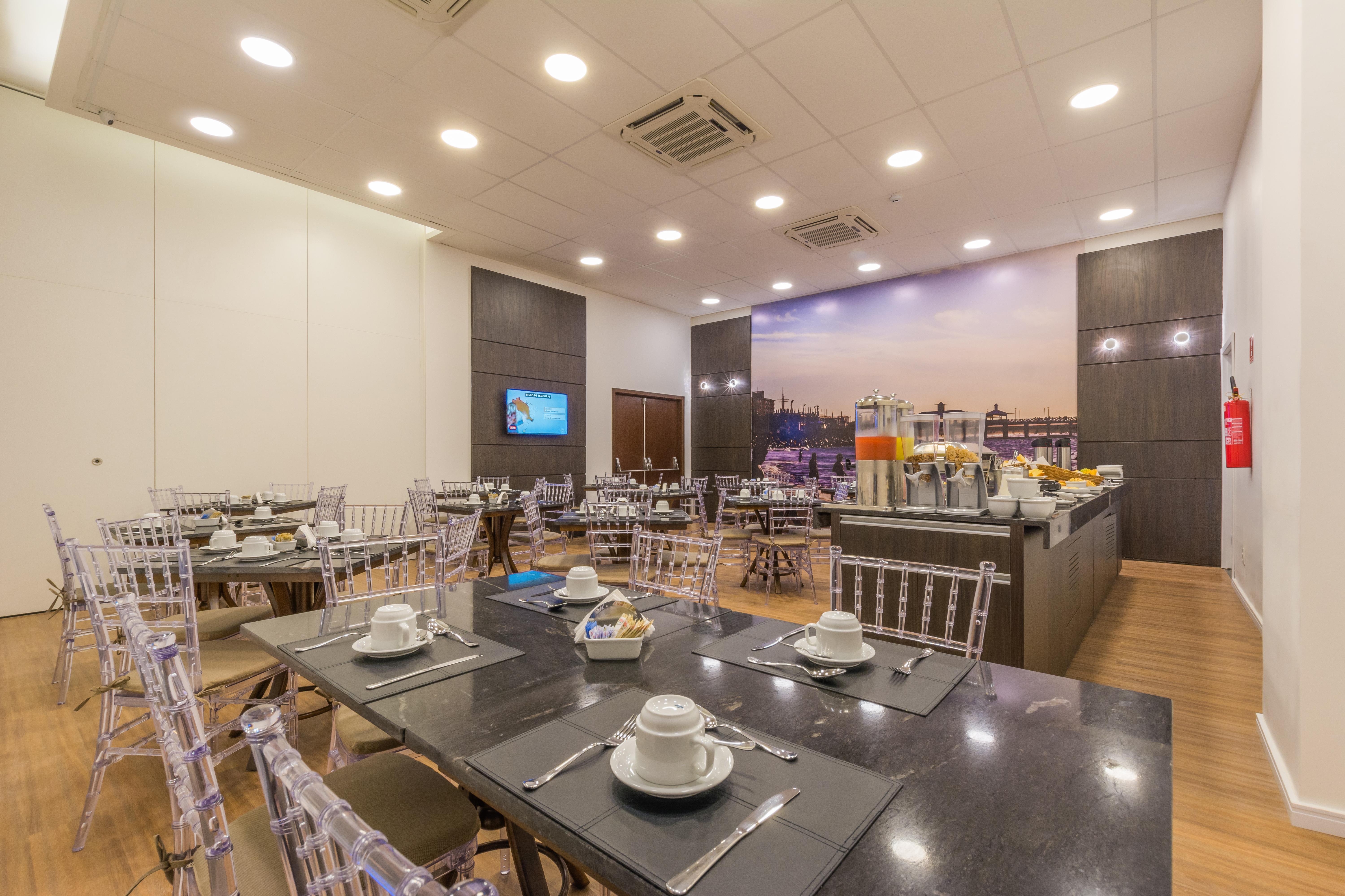 Hotel Bristol Guararapes Centro De Eventos 3*